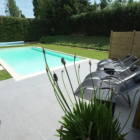 Mansion In Par Dela With Pool, Cleaning Included Hastiere-par-dela