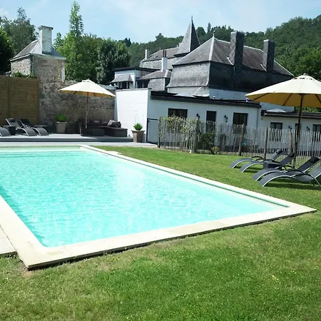 Mansion In Par Dela With Pool, Cleaning Included Holiday home *