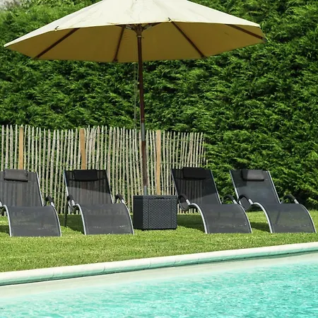 Holiday home Mansion In Par Dela With Pool, Cleaning Included Hastiere-par-dela